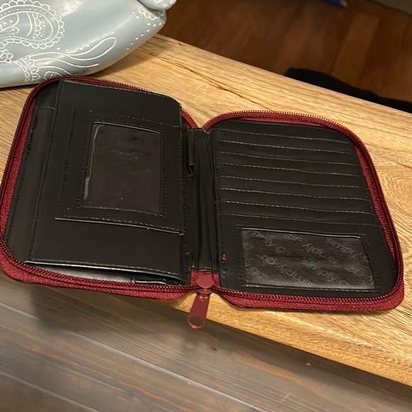 NWOT Maroon Red Reptile Print Zip Checkbook Wallet - Picture 9 of 12